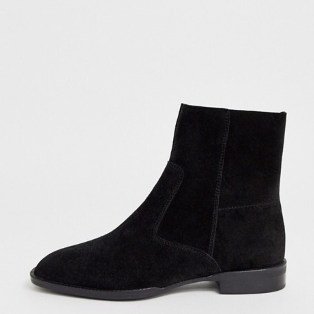 Black Suede Boots